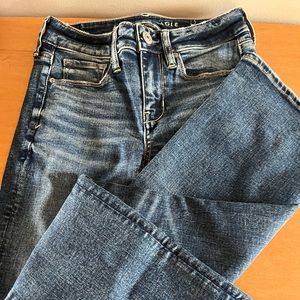 American Eagle jeans. EUC. Size 00. Barely worn.